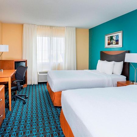 Fairfield Inn & Suites Линкольн Экстерьер фото