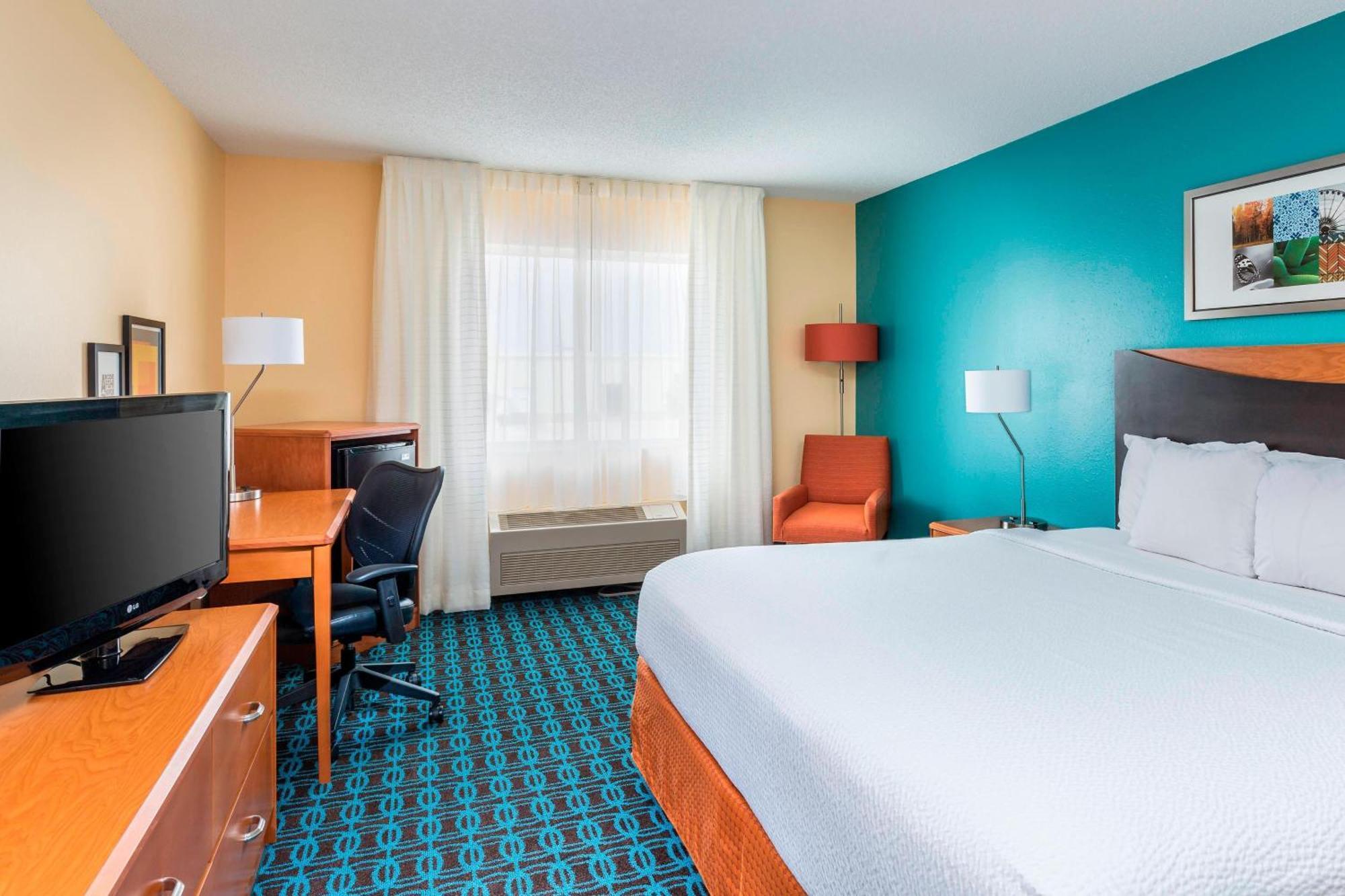Fairfield Inn & Suites Линкольн Экстерьер фото