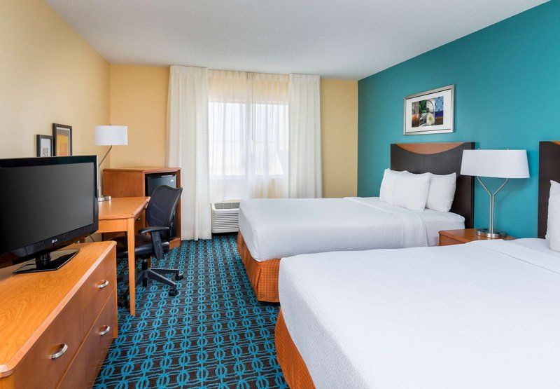 Fairfield Inn & Suites Линкольн Экстерьер фото